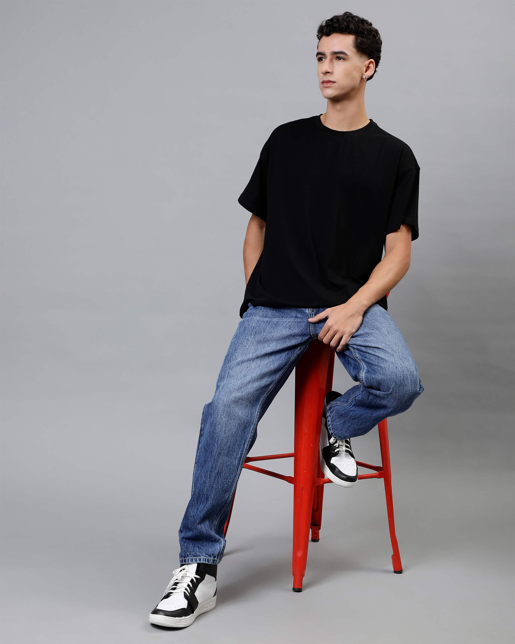 BlackOversizedMenTshirt_56A0132.jpg