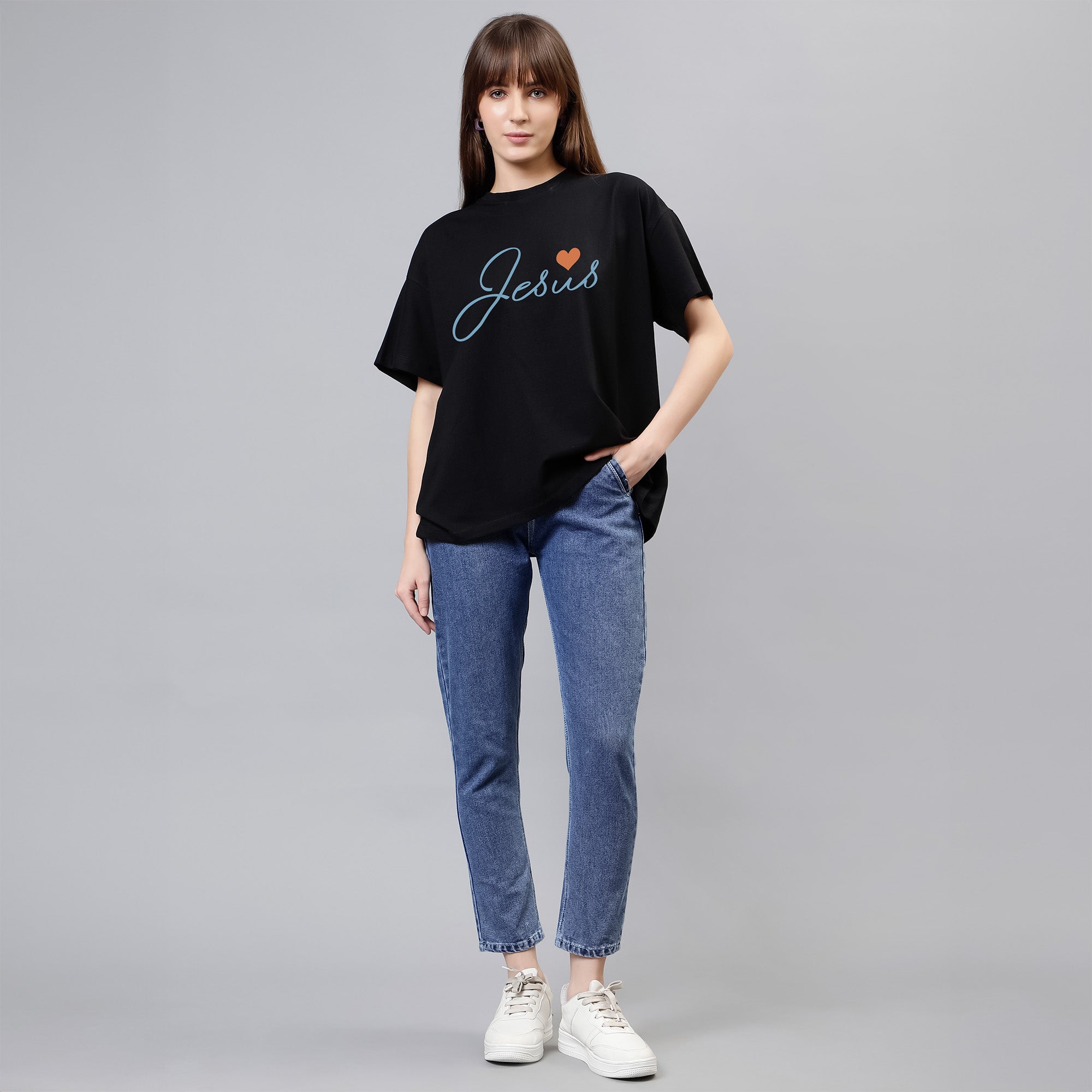 Love Jesus - Black Women's Oversized Tshirt