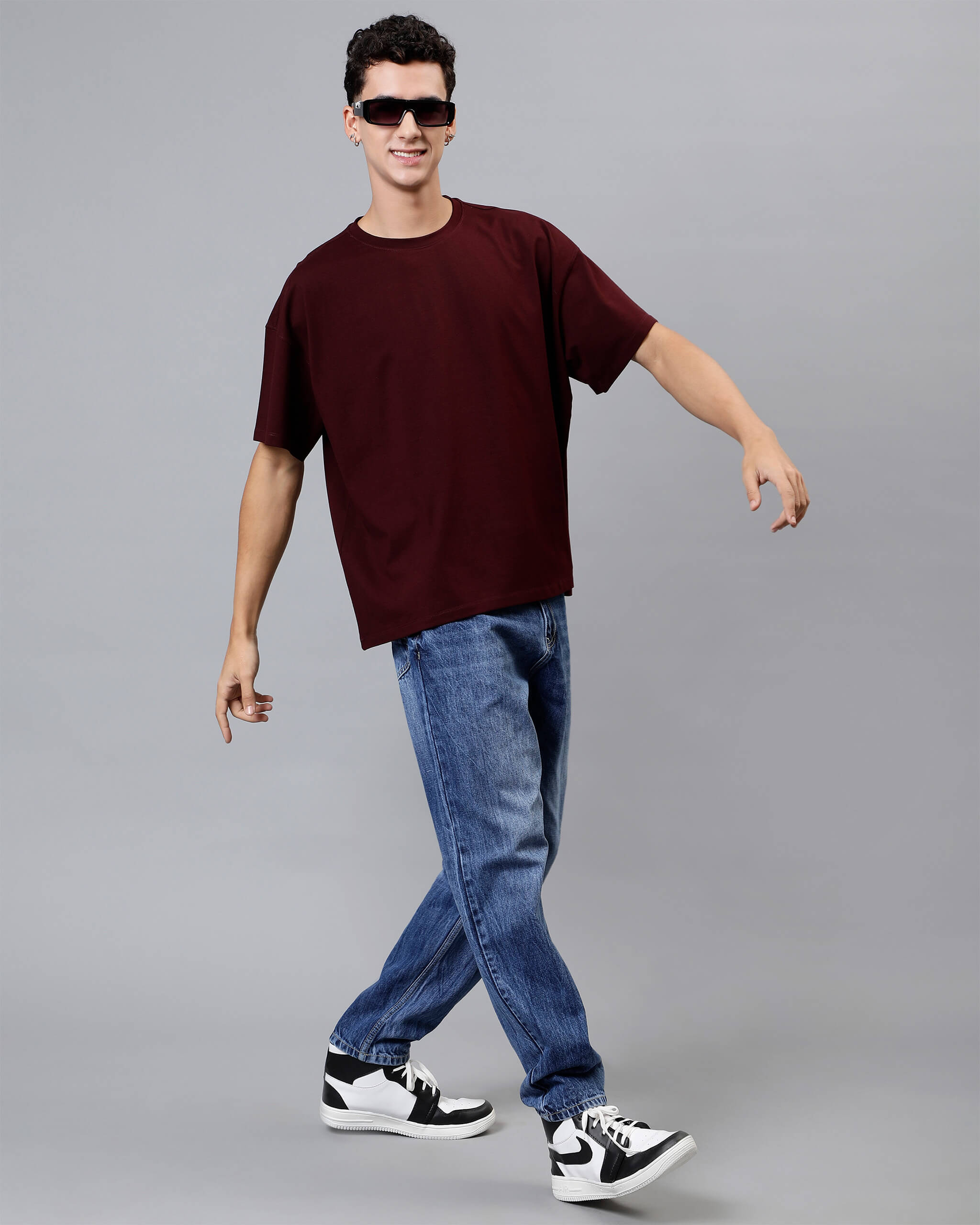 MaroonOversizedMenTshirt_56A0246.jpg