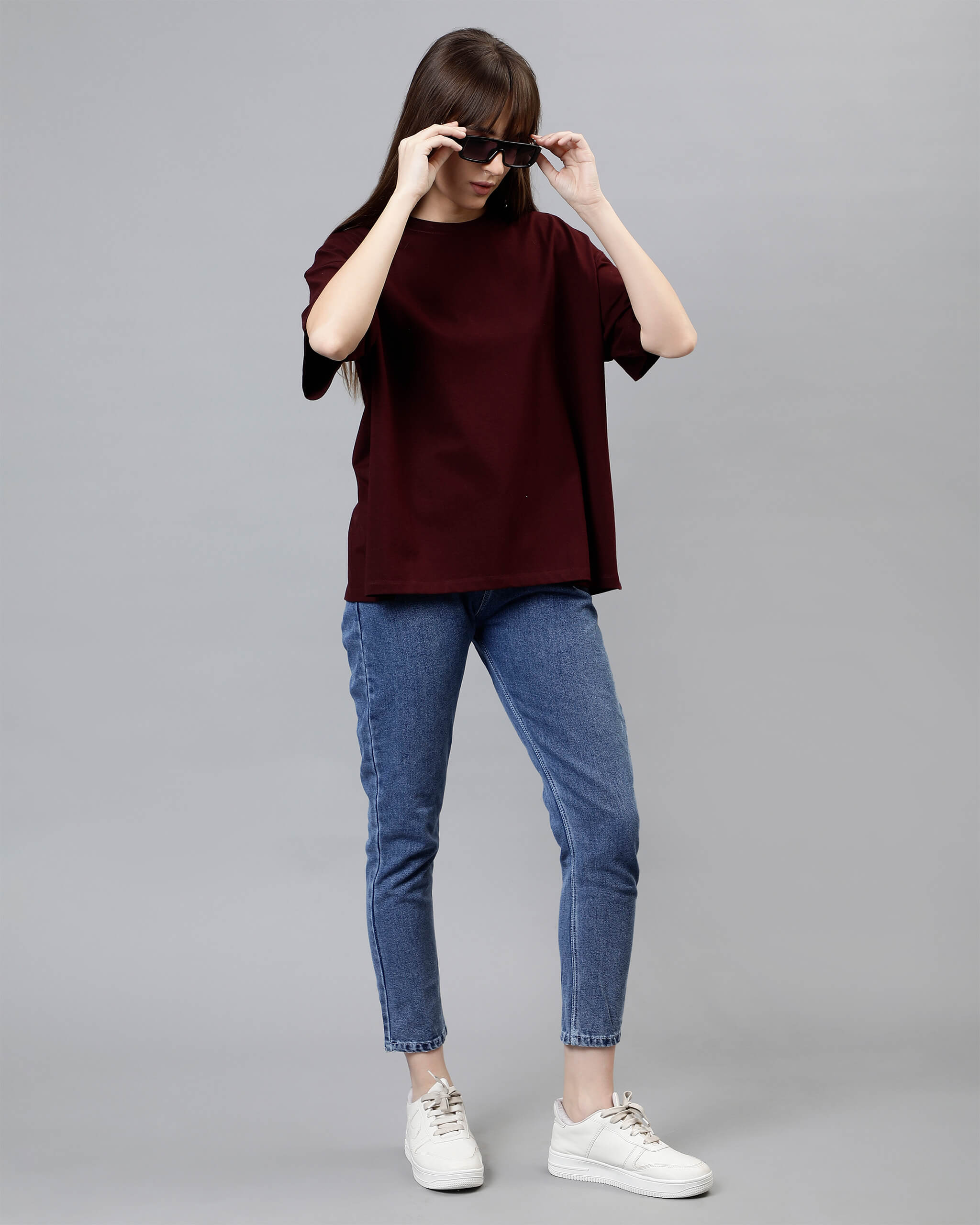 MaroonOversizedWomen_sTshirt_56A0221.jpg